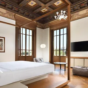 Palazzo Montemartini Rome, A Radisson Collection Hotel Rom